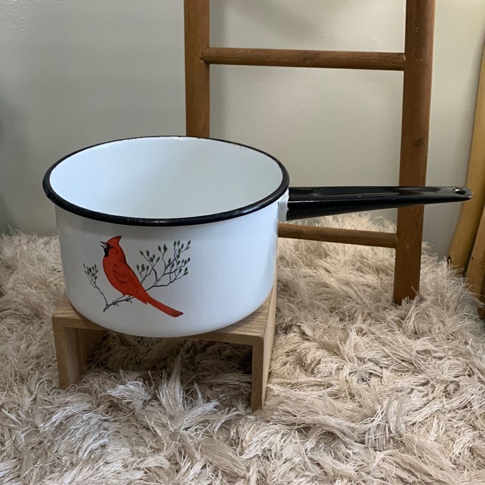 Vintage‎ Delano Studios Dela-Ware Hand
Colored Bird Pot
